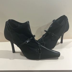 Nine West Black Cloth Strappy ankle boots size 9.5 M